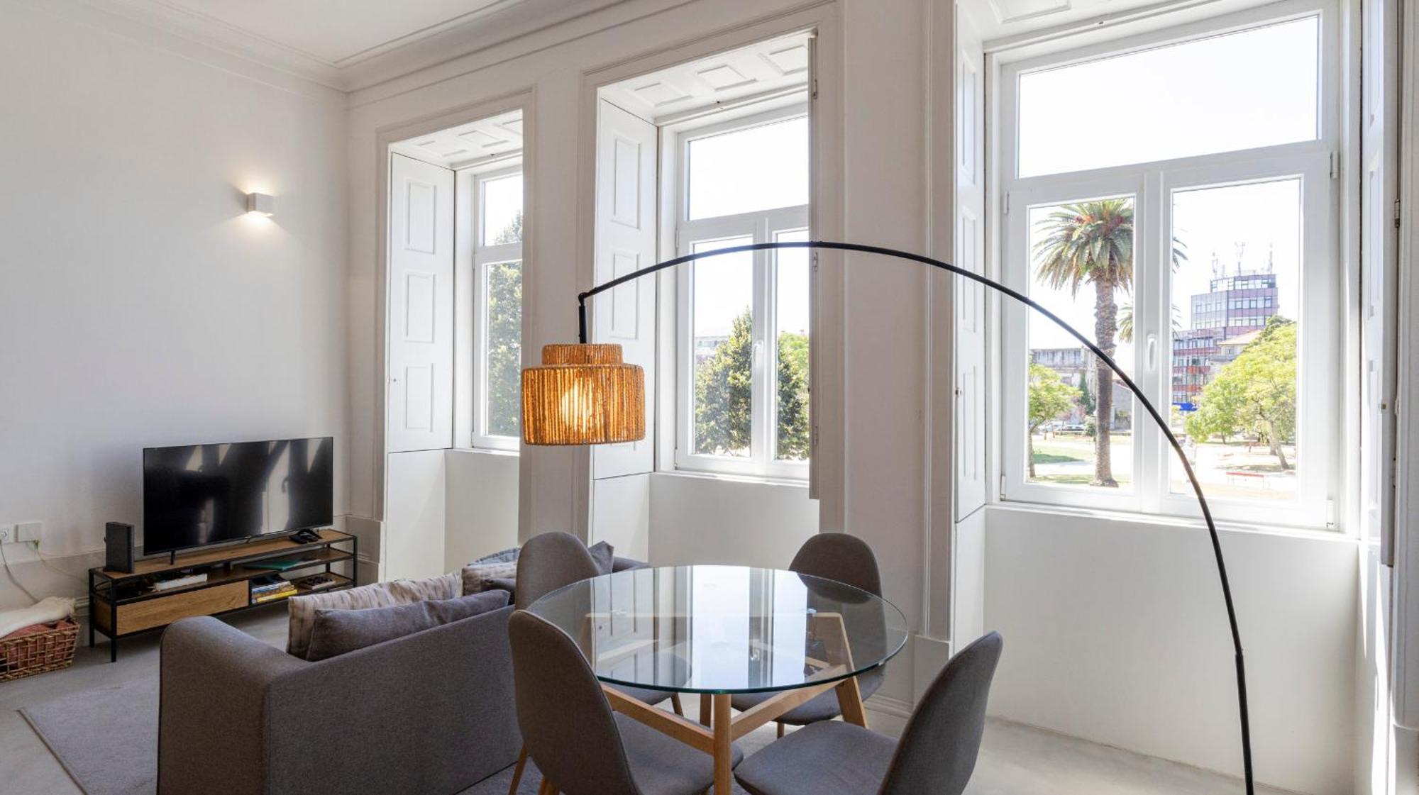 Oporto Downtown Studio By Lovelystay Екстер'єр фото